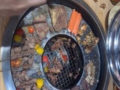 -郭左左围炉烤涮·鲜牛肉自助(梅溪新天地店)