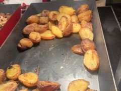 -亚龙湾希尔顿自助餐厅·海鲜·烧烤·沙滩BBQ·现场乐队
