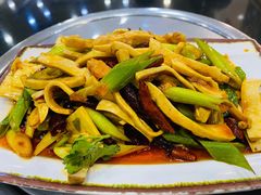 -瑞杰烧烤店·24小时营业(山东路店)