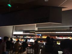 -TZ House音乐现场(来福士中心店)