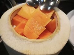 -东椰·海南椰子鸡火锅(朝阳门店)