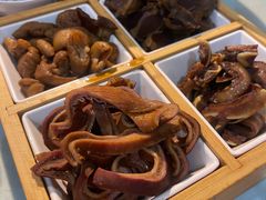 -泉味道贵州厨房(三里河店)
