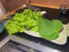 -臻牛烤肉