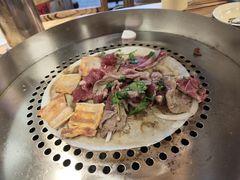 -陈叉子钢盆烤肉(中原万达店)