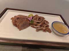 醬驴肉板肠双拼-东莱海上(长宁来福士店)