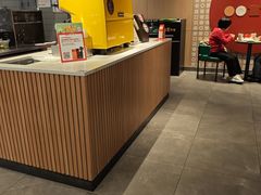 -麦当劳(百联西郊购物中心店)
