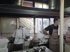-正宗杨记普洱酸醋米线(总店)