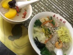 -长人馄饨铺(解放街店)