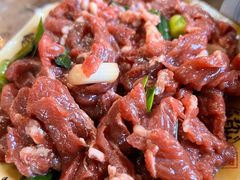 -黄利砖万峰林布依特色酸笋牛肉馆