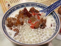 传统牛奶桃胶加西米-双喜老铺(人民广场店)