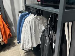 -PUMA品牌自营折扣店(苏州比斯特购物村店)
