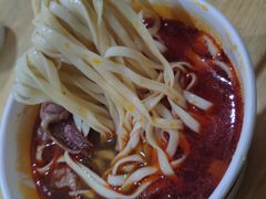 -魏旺湖北正宗牛肉面(硚口公园店)