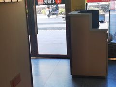 -七欣天香辣蟹火锅(闵行浦江欢乐颂店)