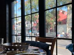 靠窗位-克比叔叔印度餐厅Kebabs on the Grille(永康路分店)