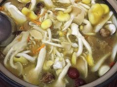 -菌之家·专业纯野生菌火锅·特色炒菌