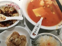 -渝是乎川渝小炒(新世界百货望京店)