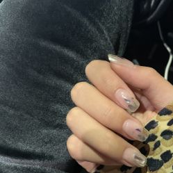 -米小兔美甲美睫