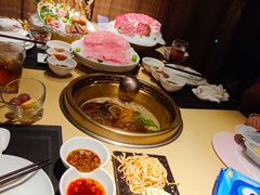 -余欢领鲜火锅(新街口店)