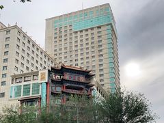 -全聚德(长江路店)