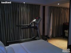 westin上海唯一带跑步机的房间-上海威斯汀大饭店