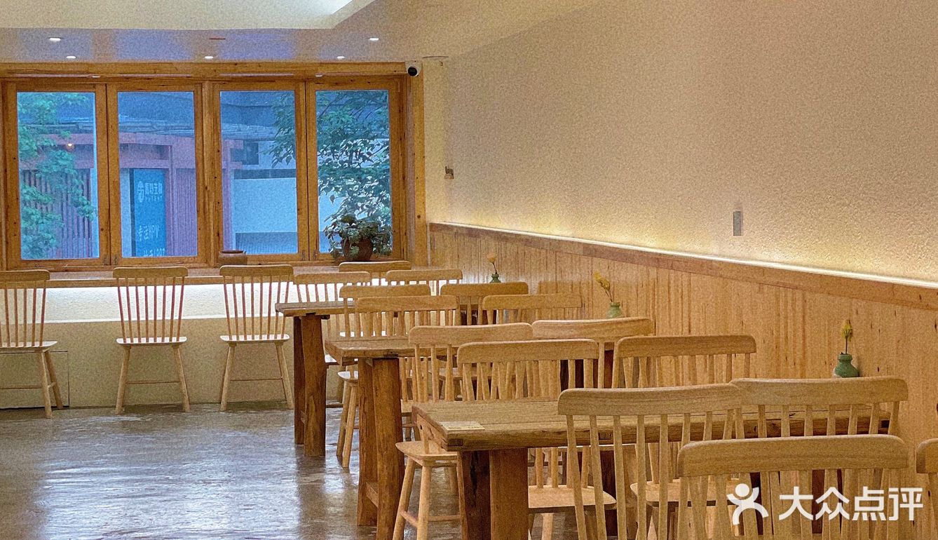 苏叁叁茶饮馆 同德二路15号1011号