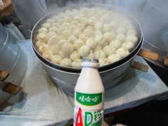 肉包-红帽叔叔包子