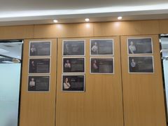 -沃尔得国际英语(泉城路校区)