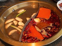 -小天鹅火锅·一线江景洪鼎旗舰店(洪崖洞店)