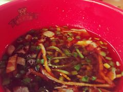 麻辣哨子面-乡党臊子面(丰庆公园店)