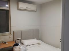 -南京金百时酒店(张府园地铁站店)