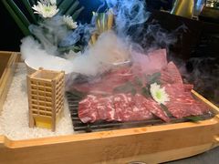 -铭牛烧肉·和牛海鲜自助(高新月牙湖店)
