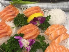 -青瓦餐厅·生鱼片·韩园烤肉(西塔店)