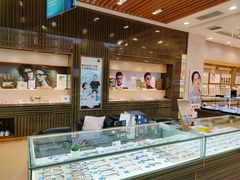 -标准眼镜·蔡司官方授权店(塘沽远洋未来汇店)