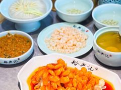 -裕兴记•蟹黄面馆(人民广场店)