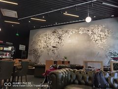 -汽车博物馆主题餐厅