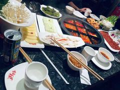 -井格重庆火锅(临平银泰城店)