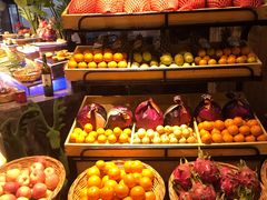 -蓝钻·国际美食海鲜自助百汇(西直门店)