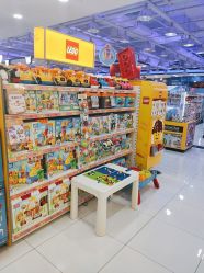 -玩具反斗城(正大广场店)