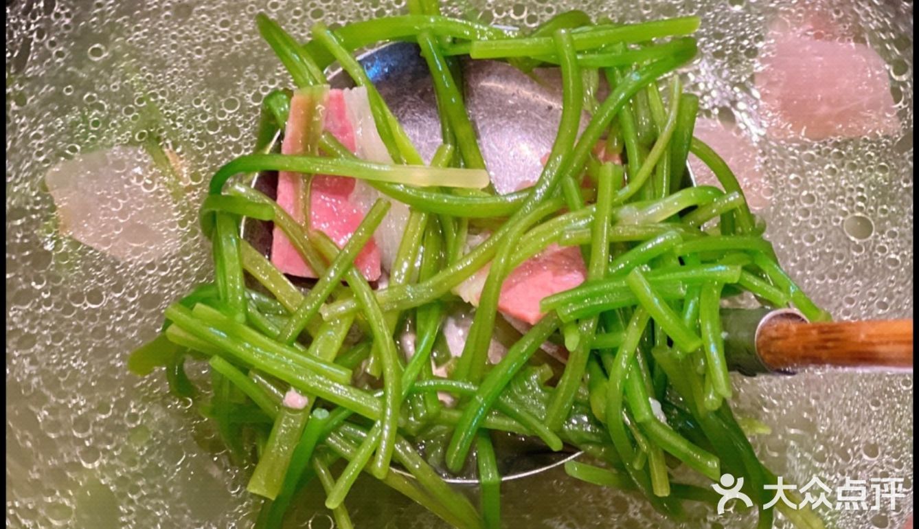 地铁直达、又是在顺城这～逛街、聚餐都方便！