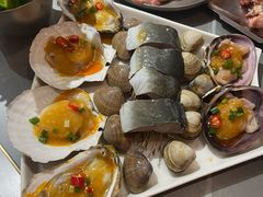 -围炉肉舍•炭烤活鳗•丹东海鲜烤肉(步行街店)