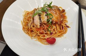 Rosemary Chicken and Meat Sauce Pasta