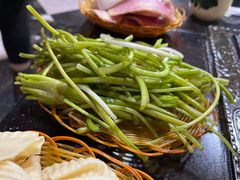 -香香腊排骨.野生菌火塘总店(束河店)