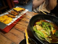 -万记麻辣烫国展总店