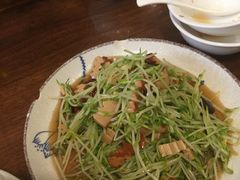 豆苗拌鸡蛋干-大财主(庐山店)