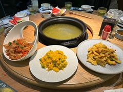 -一朵菌·野生菌探索家火锅(南亚店)