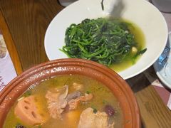 -黄泥岗·地道湖北菜(奥特莱斯店)