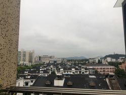 -罗亚帝·NASHOW纳秀形象设计