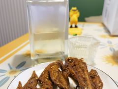 -卡皮巴拉炸卤店