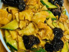 -溢心园香河肉饼总店
