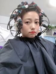 -起点潮色造型